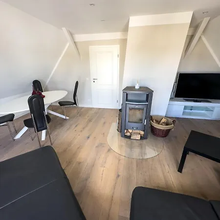 Apartment Stilvolle Dachgeschosswohnung Am Teutoburger Wald
