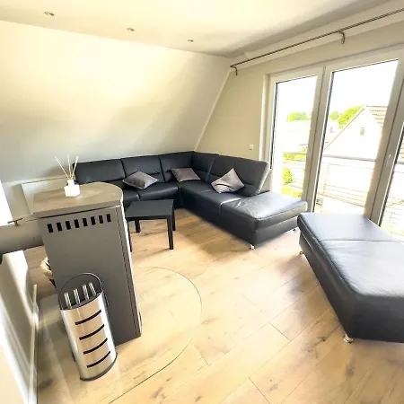 Stilvolle Dachgeschosswohnung Am Teutoburger Wald